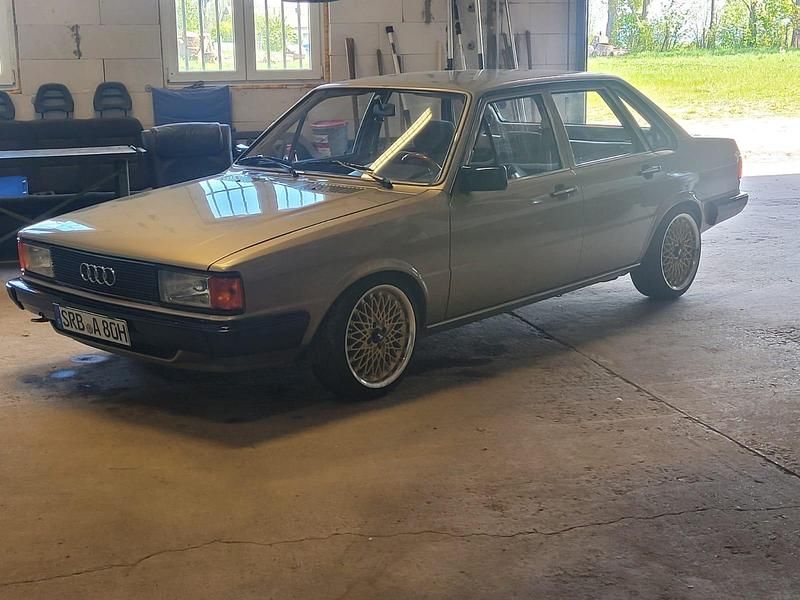 Gebraucht Audi 80 75 PS (55 kW) 1984 Gold Limousine