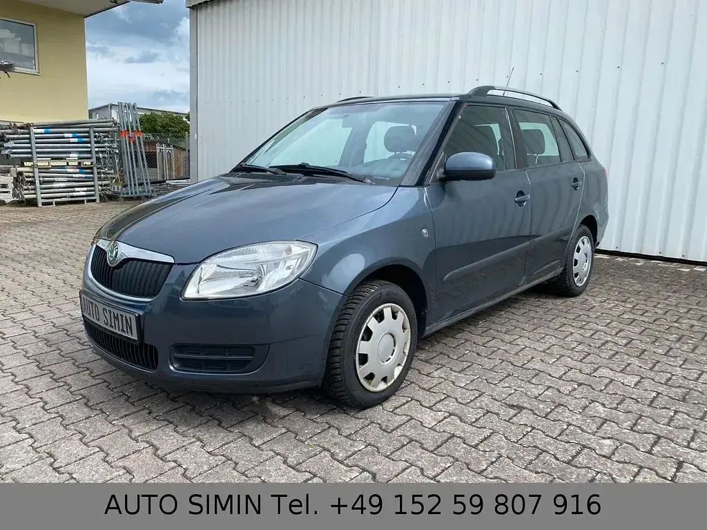Gebraucht Skoda Fabia Ambiente 105 PS (77 kW) 2009 Grau Kombi