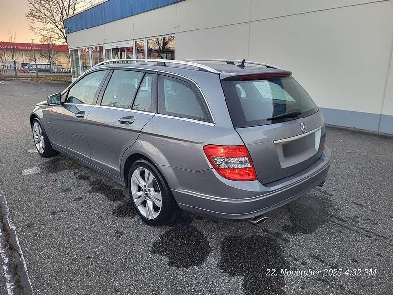 Gebraucht Mercedes C350 Edition 224 PS (164 kW) 2010 Grau Kombi