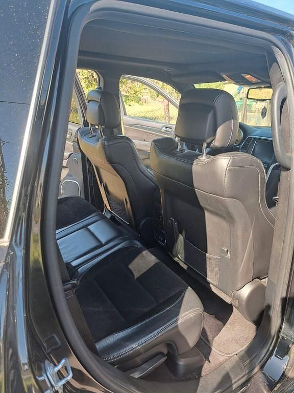 Schwarz Gebraucht 2016 Jeep Grand Cherokee SRT SUV | 34.000 € (Fairer Preis) - Bild 1/4