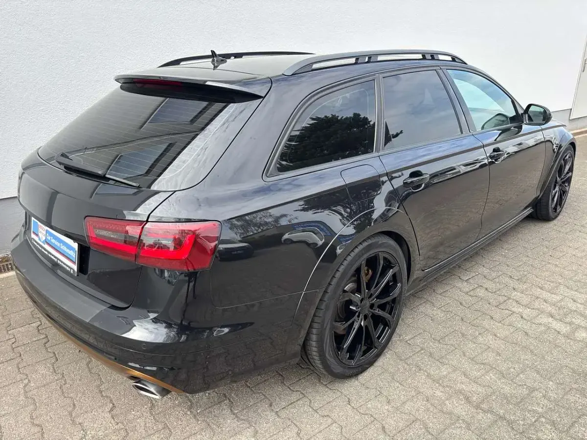 Używany Audi A6 Allroad 245 KM (180 kW) 2014 Czarny Kombi