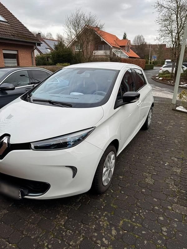 Gebraucht Renault Zoe 42 kW (58 PS) 2014 Weiß Kleinwagen
