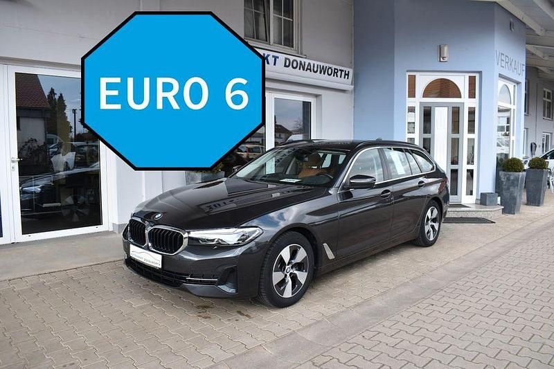 Używany BMW 520 190 KM (139 kW) 2022 Szary Kombi