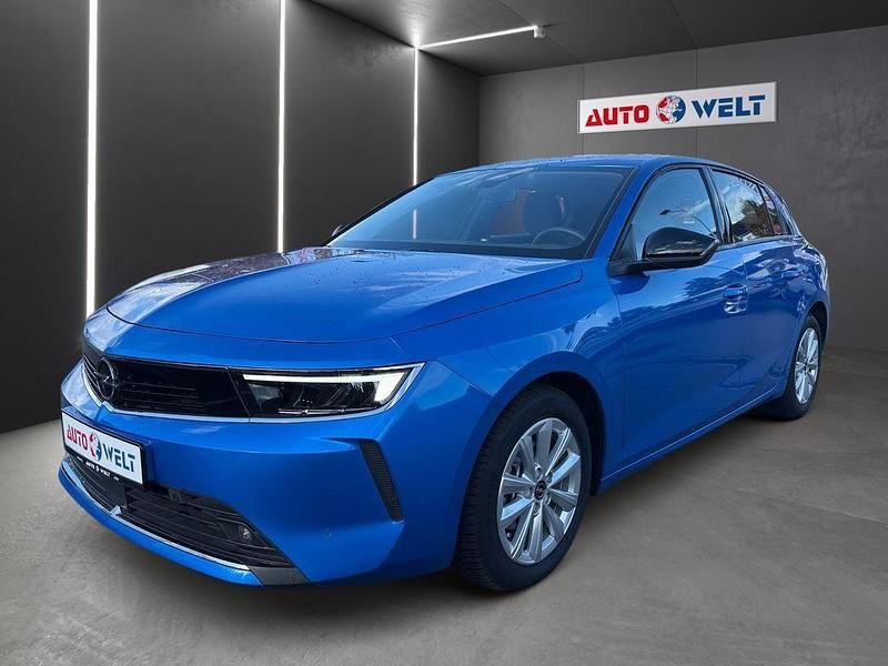 Blau Gebraucht 2022 Opel Astra Edition Limousine | 16.490 € (Fairer Preis) - Bild 1/4