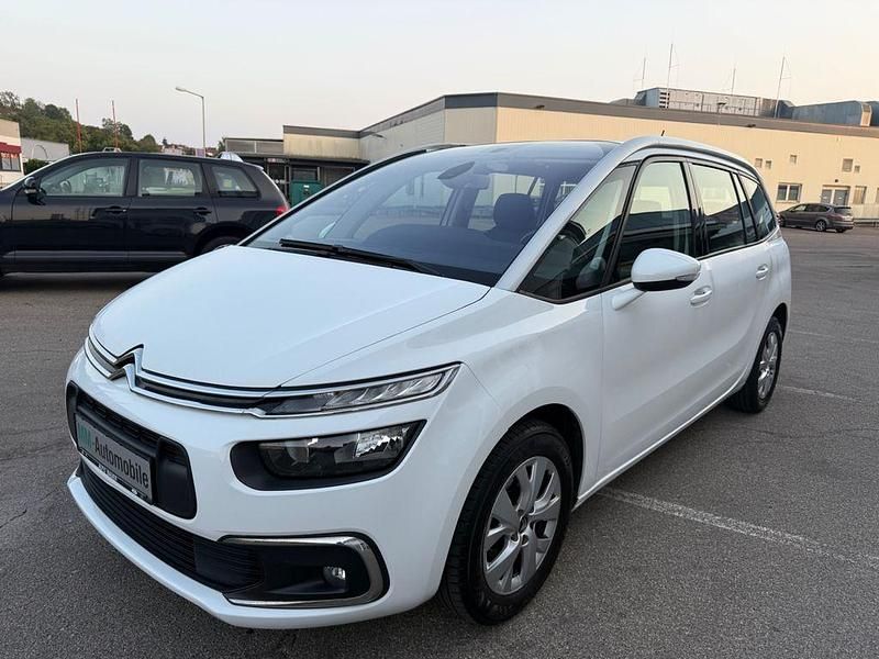 Weiß Gebraucht 2017 Citroën Grand C4 Picasso Feel Van / Kleinbus | 9.980 € (Fairer Preis) - Bild 1/4