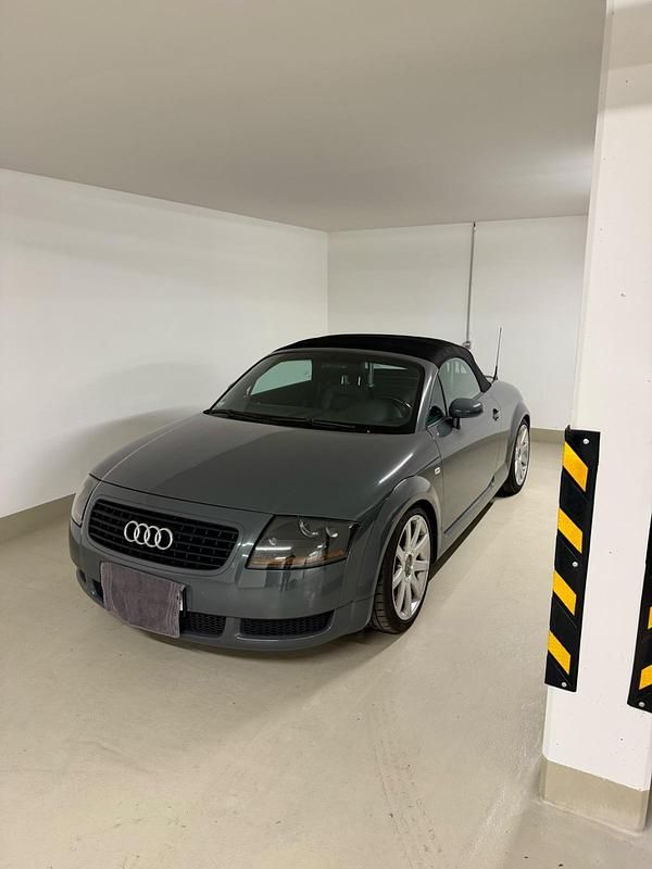 Gebraucht Audi TT Roadster 180 PS (132 kW) 2001 Andere farben Cabrio