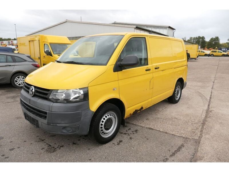 Gebraucht VW T5 84 PS (61 kW) 2011 Ginstergelb r1032 Van