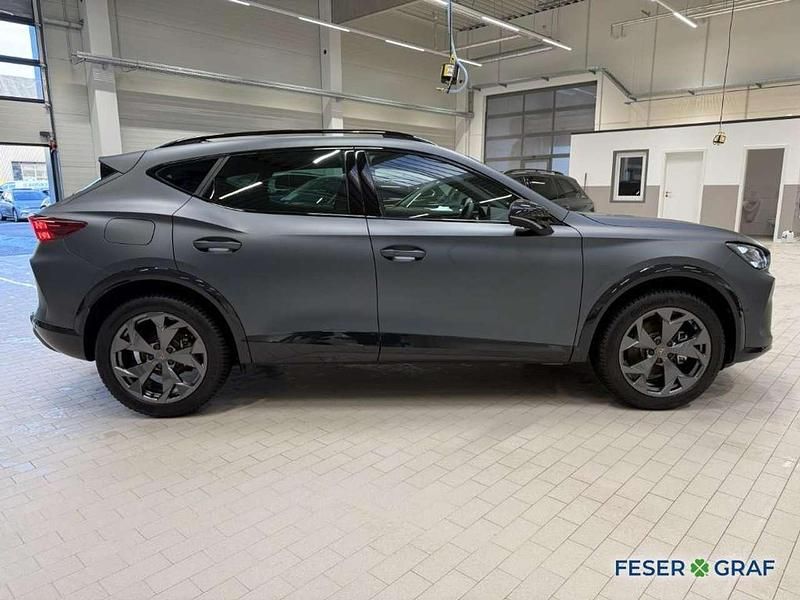 Neu Cupra Formentor 150 PS (110 kW) 2025 Magnetic grau matt SUV