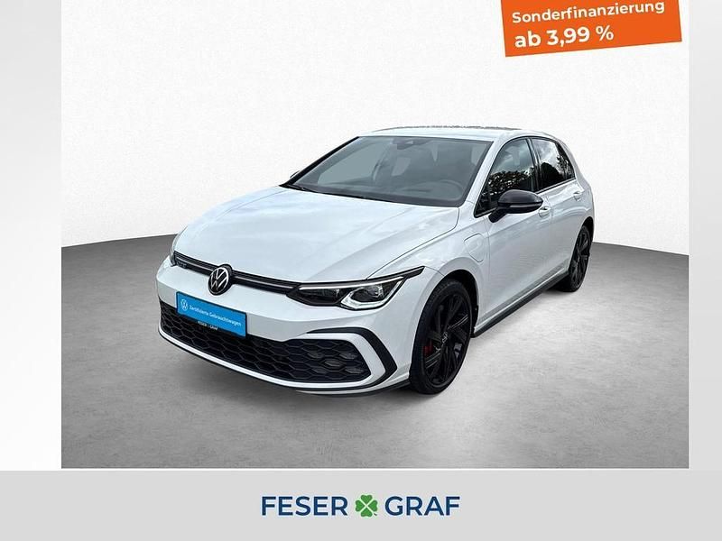 Pure white Gebraucht 2022 VW Golf GTE Limousine | 25.890 € (Etwas zu teuer) - Bild 1/4