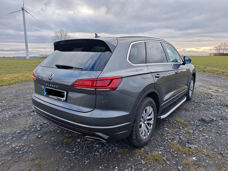 Gebraucht VW Touareg R-line 286 PS (210 kW) 2021 Grau SUV