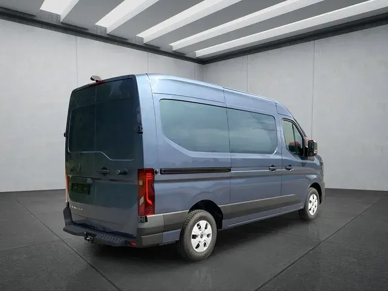 Neu Renault Master 170 PS (125 kW) 2026 Blau Van / Kleinbus