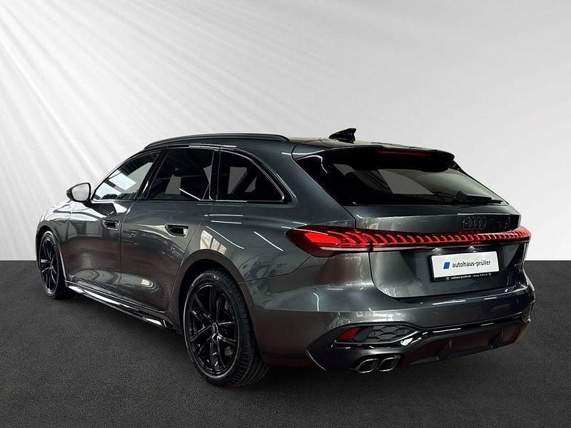 Neu Audi A5 S-Line 204 PS (150 kW) 2025 Daytonagrau perleffekt (grau) Kombi