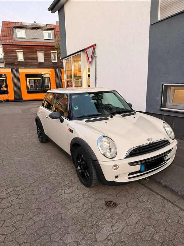 Usata Mini ONE 90 CV (66 kW) 2005 Bianco Utilitaria
