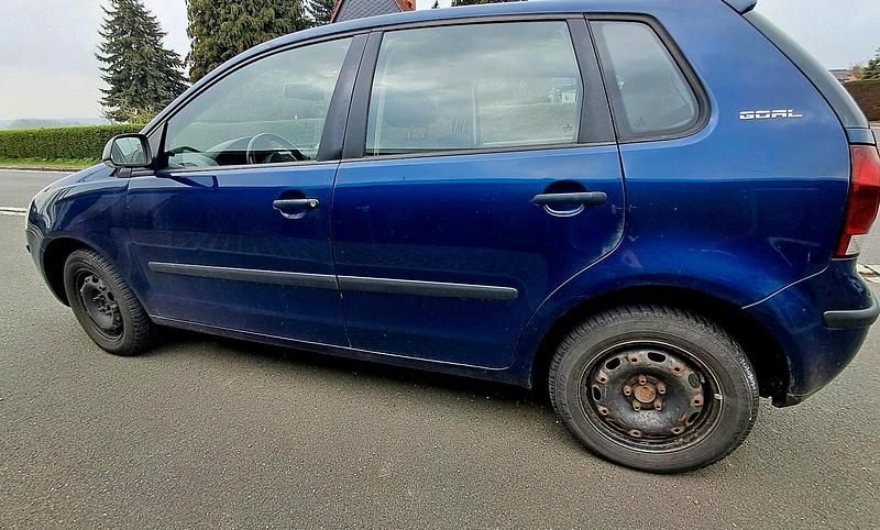 Second-hand VW Polo 55 CP (40 kW) 2006 Albastru Hatchback