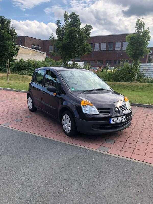 Violet Gebraucht 2004 Renault Modus Authentique Van / Kleinbus | 650 € (Fairer Preis) - Bild 1/4