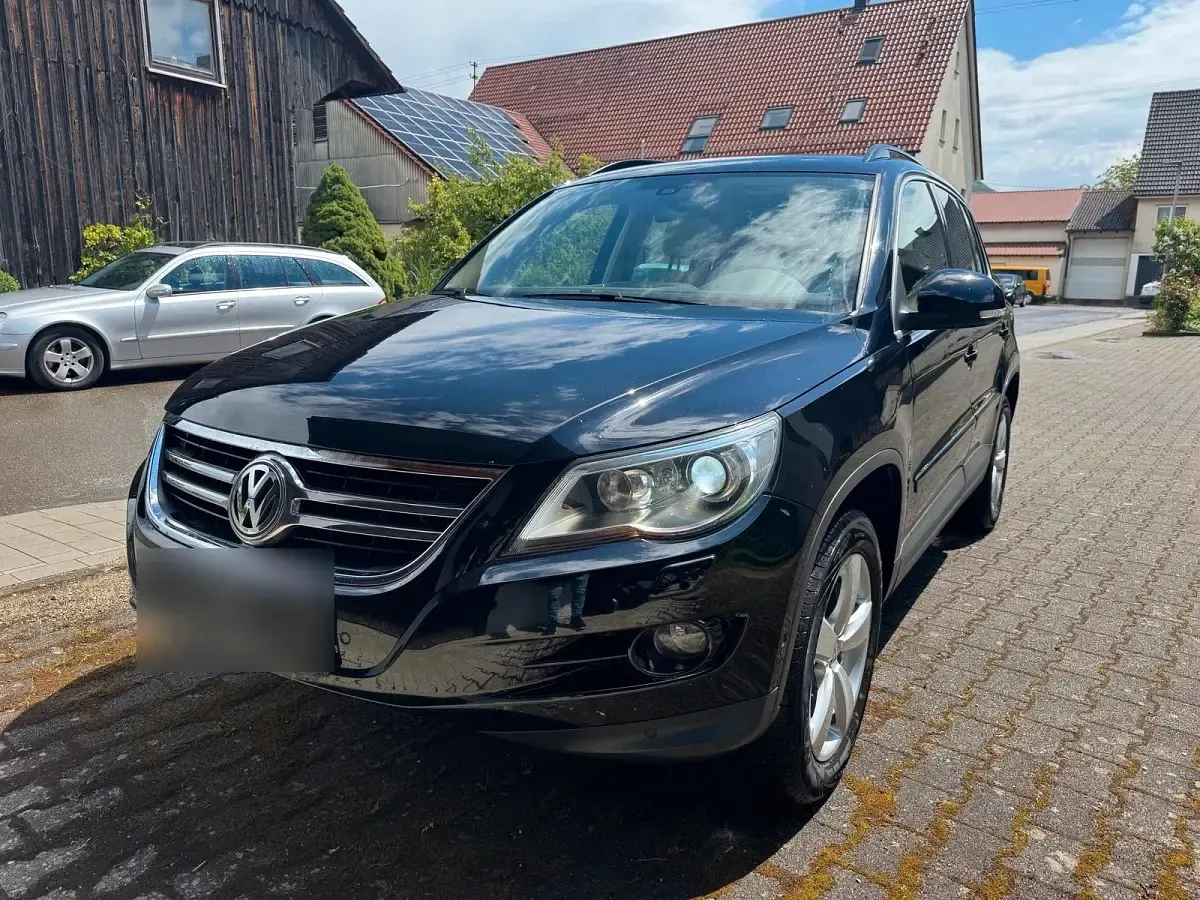 Używany VW Tiguan 200 KM (147 kW) 2009 Czarny SUV