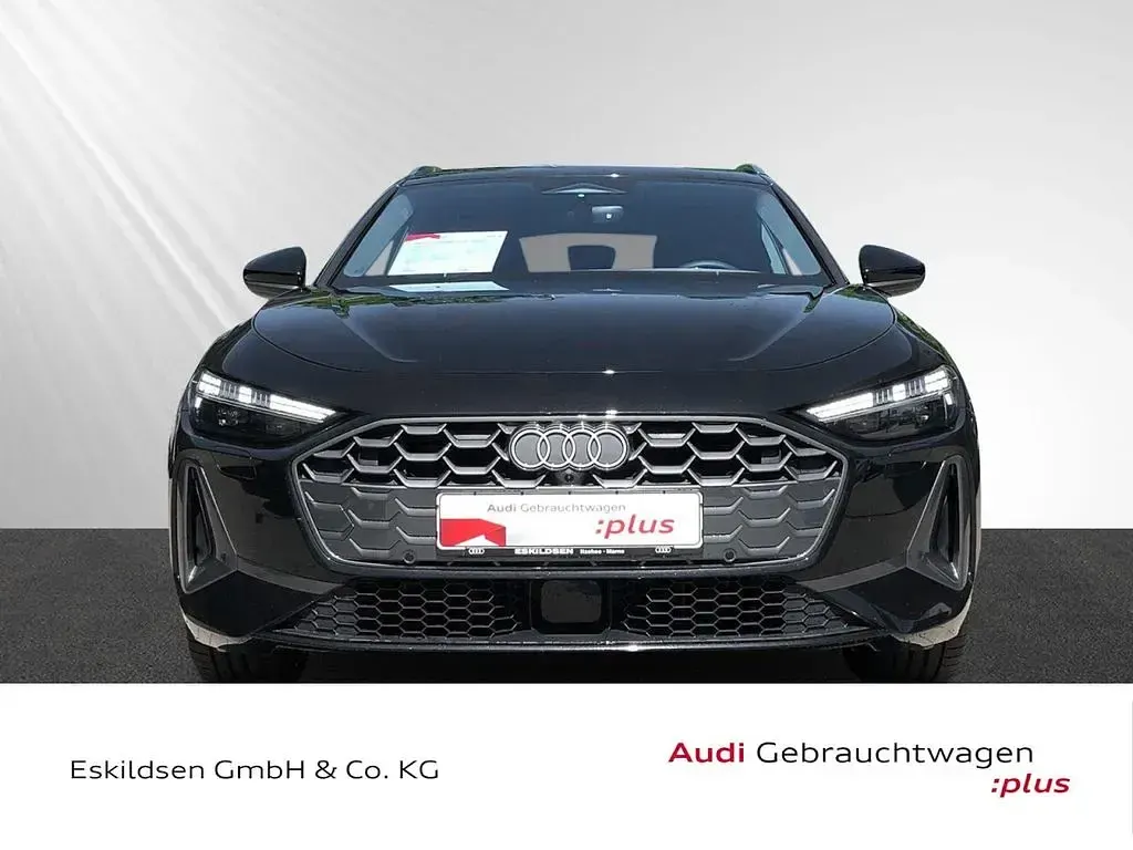 Gebraucht Audi A5 Ambiente 204 PS (150 kW) 2025 Schwarz Kombi