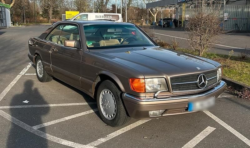 Gebraucht Mercedes 560 242 PS (177 kW) 1986 Braun Coupé