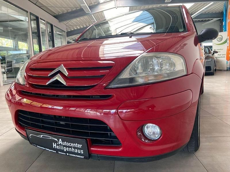 Usado Citroën C3 Comfort 73 CV (53 kW) 2008 Rojo Berlina