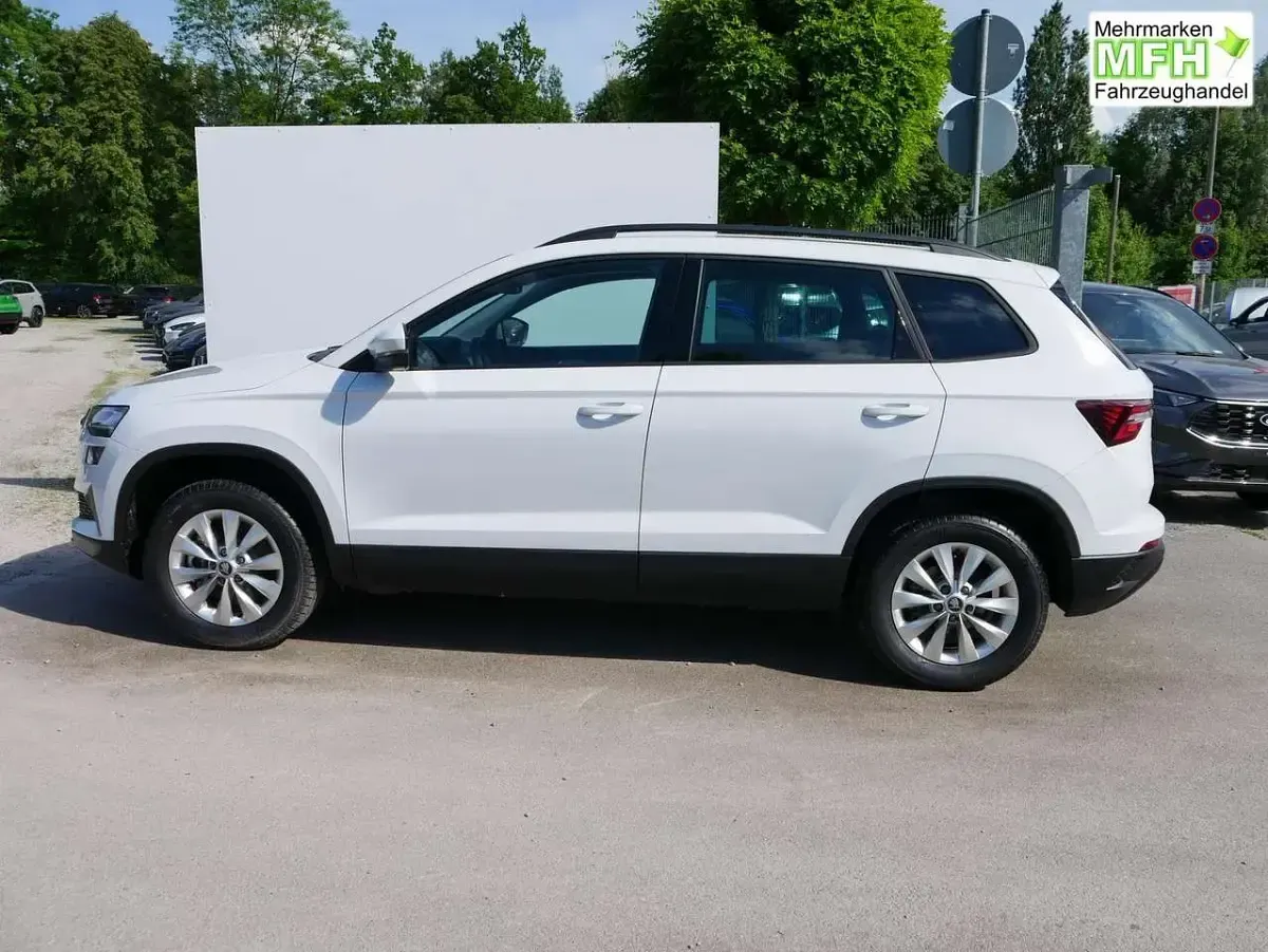 Nowe Skoda Karoq Selection 150 KM (110 kW) 2026 Biały SUV