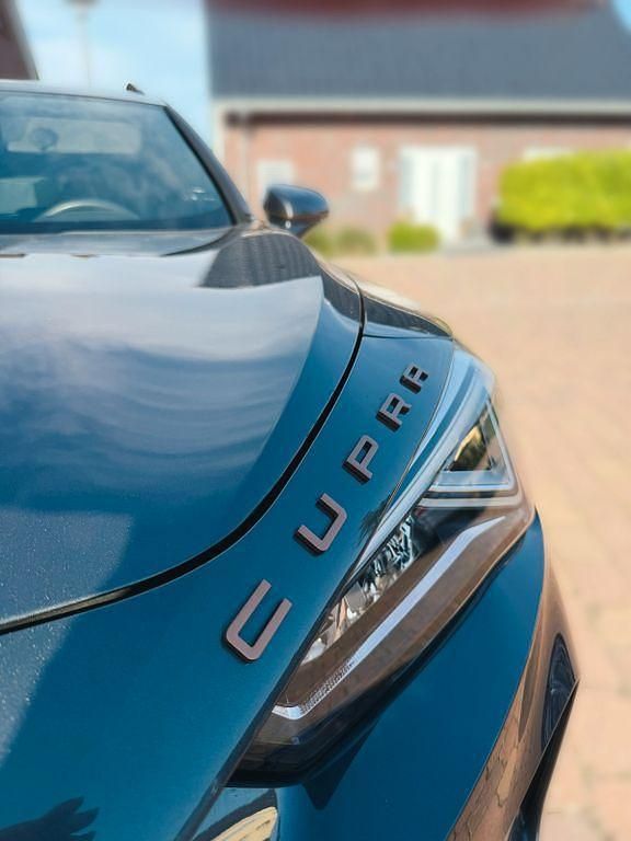 Grau Gebraucht 2022 Cupra Formentor SUV | 30.890 € (Teuer) - Bild 1/4
