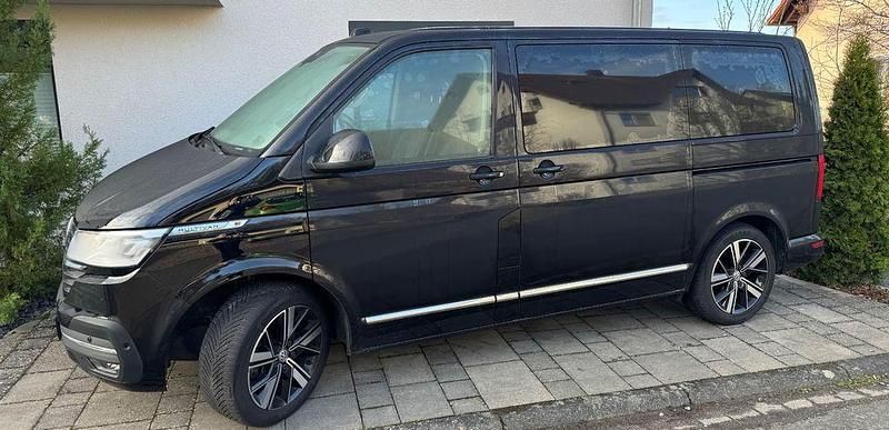 Gebraucht VW Multivan 204 PS (150 kW) 2022 Schwarz Van