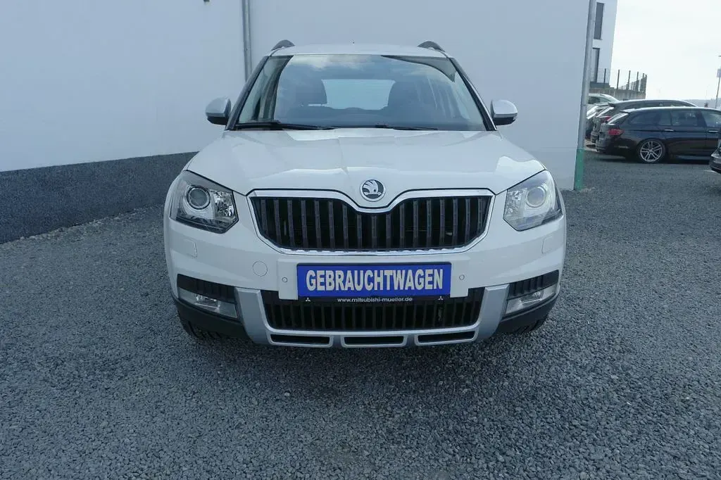 Gebraucht Skoda Yeti Elegance 122 PS (89 kW) 2014 Weiß SUV