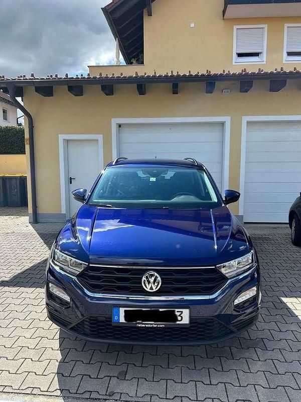 Blau Gebraucht 2020 VW T-Roc SUV | 18.000 € (Fairer Preis) - Bild 1/4