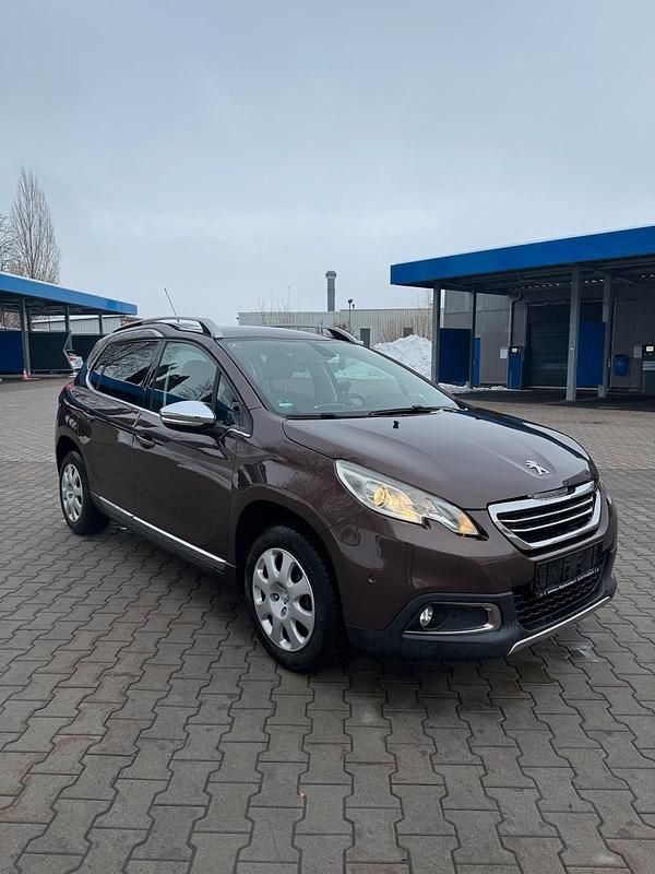 Gebraucht Peugeot 2008 120 PS (88 kW) 2013 Braun SUV
