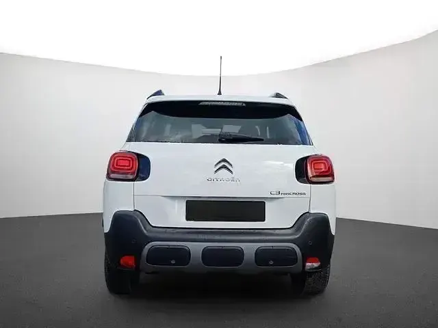 Gebraucht Citroën C3 Aircross PureTech 110 PS (80 kW) 2024 Weiß SUV