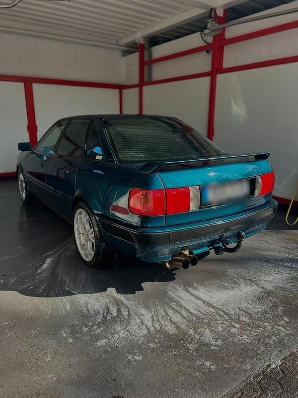 Second-hand Audi 80 116 CP (85 kW) 1994 Verde Berlinǎ