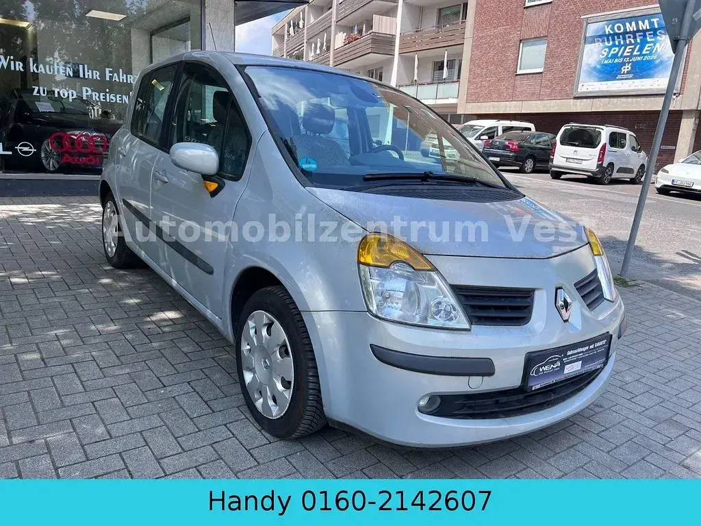 Używany Renault Modus Dynamique 75 KM (55 kW) 2005 Srebrny Minivan