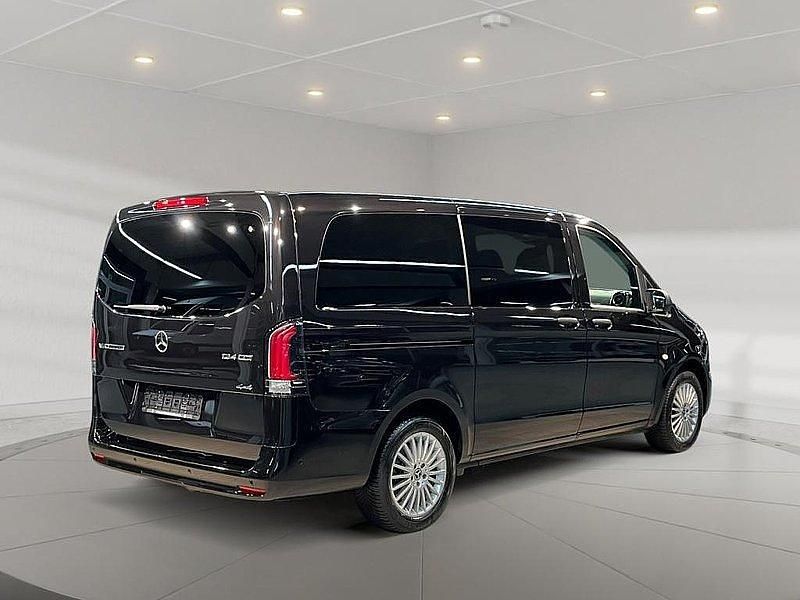 Usata Mercedes Vito 237 CV (174 kW) 2025 Nero Furgone
