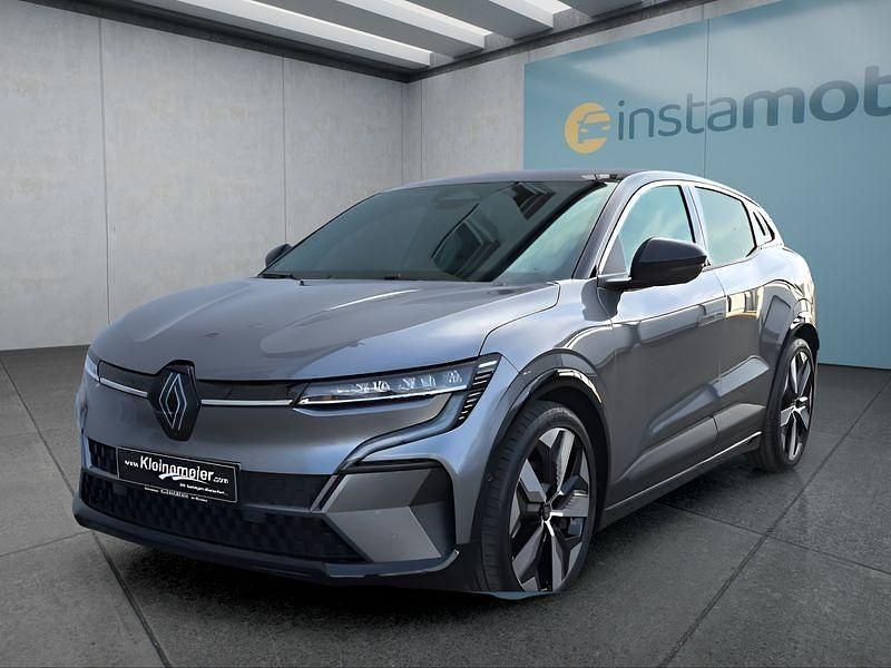 Grau Gebraucht 2023 Renault Mégane Limousine | 31.749 € (Fairer Preis) - Bild 1/4
