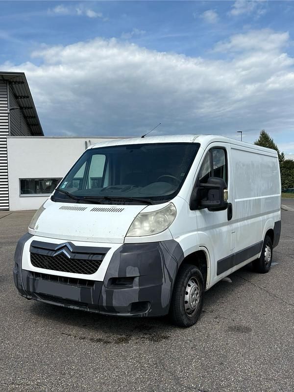 Weiß Gebraucht 2011 Citroën Jumper Van / Kleinbus | 4.500 € (Fairer Preis) - Bild 1/4