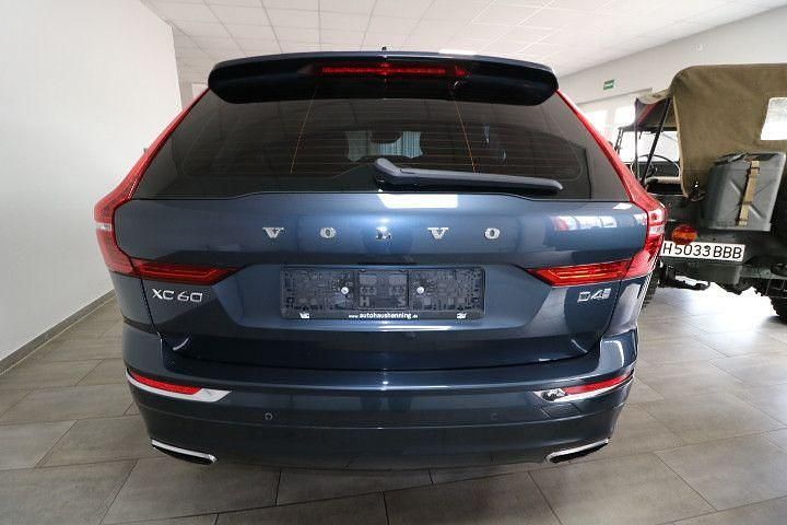 Gebraucht Volvo XC60 Inscription 190 PS (139 kW) 2019 Denim blue / metallic (metallic) SUV
