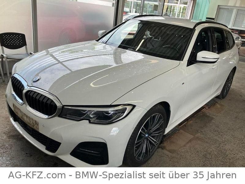 Weiß Gebraucht 2021 BMW 320 M Sport Limousine | 22.999 € (Superpreis) - Bild 1/4