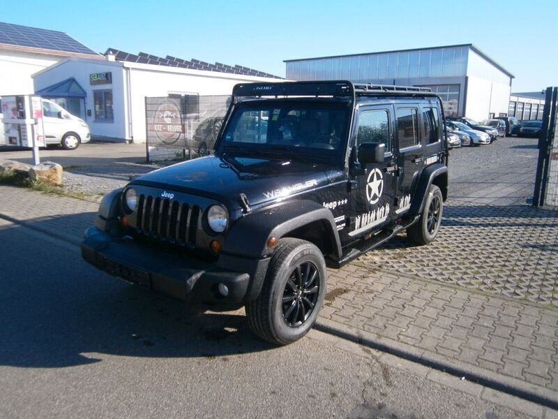 Schwarz Gebraucht 2007 Jeep Wrangler Unlimited Sport SUV | 17.990 € - Bild 1/4