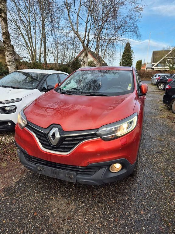 Gebraucht Renault Kadjar Bose Edition 131 PS (96 kW) 2015 Rot SUV