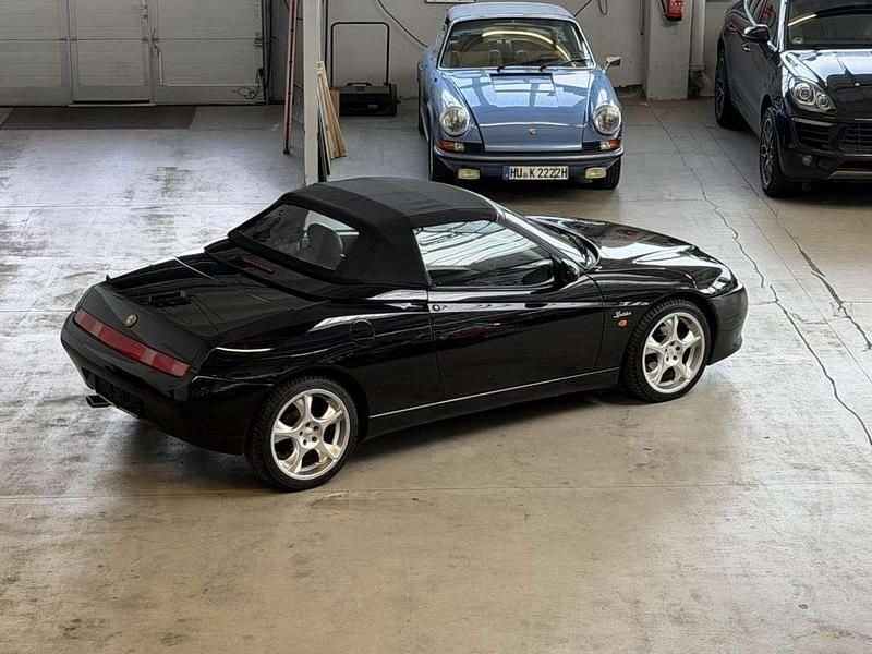 Gebraucht Alfa Romeo Spider 155 PS (114 kW) 1999 Schwarz Cabrio