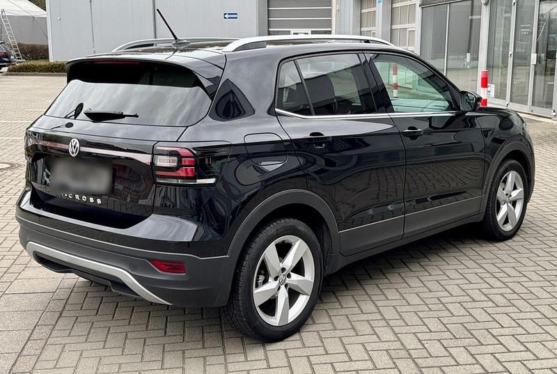 Gebraucht VW T-Cross Style 116 PS (85 kW) 2020 Schwarz SUV