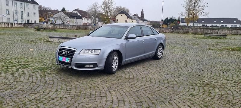 Grau Gebraucht 2011 Audi A6 Limousine | 5.999 € (Guter Preis) - Bild 1/4
