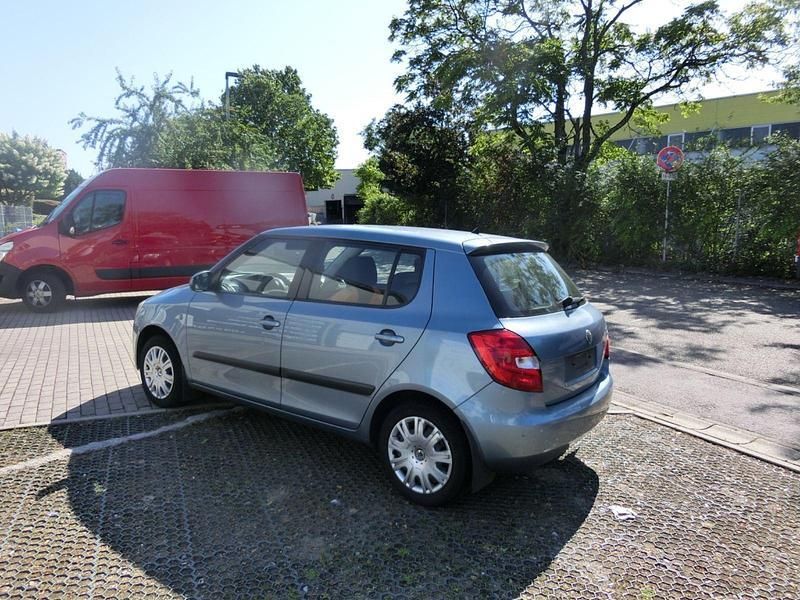 Gebraucht Skoda Fabia Ambiente 105 PS (77 kW) 2007 Grau Kleinwagen