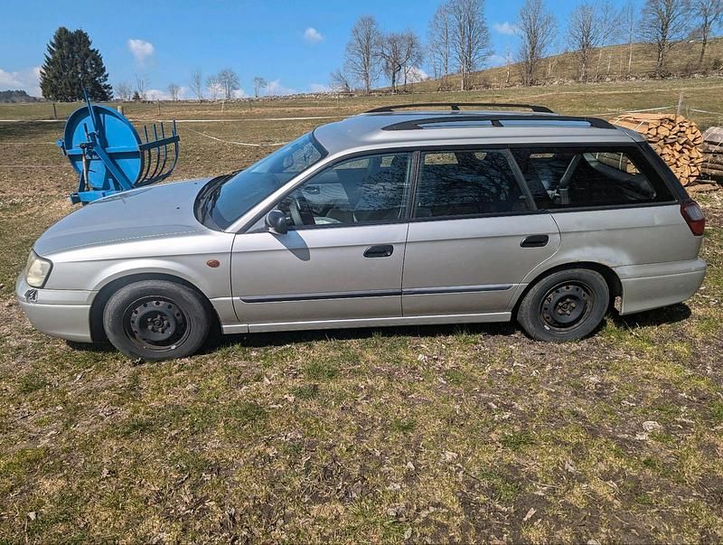 Gebraucht Subaru Legacy 125 PS (91 kW) 1999 Grau Kombi