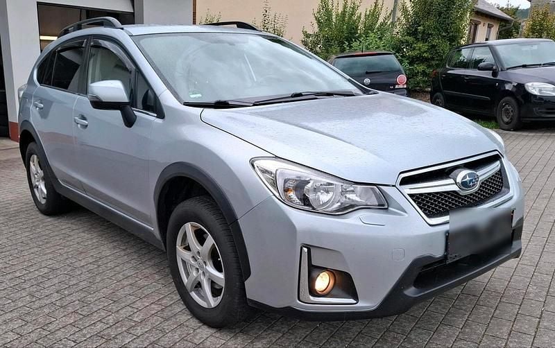 Silber Gebraucht 2016 Subaru XV SUV | 6.999 € (Superpreis) - Bild 1/4