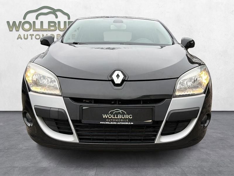 Gebraucht Renault Mégane Coupé Dynamique 131 PS (96 kW) 2009 Schwarz Coupé