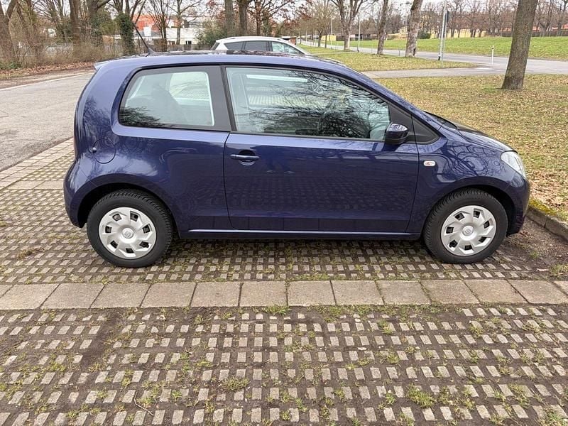Gebraucht Seat Mii 60 PS (44 kW) 2016 Blau Kleinwagen