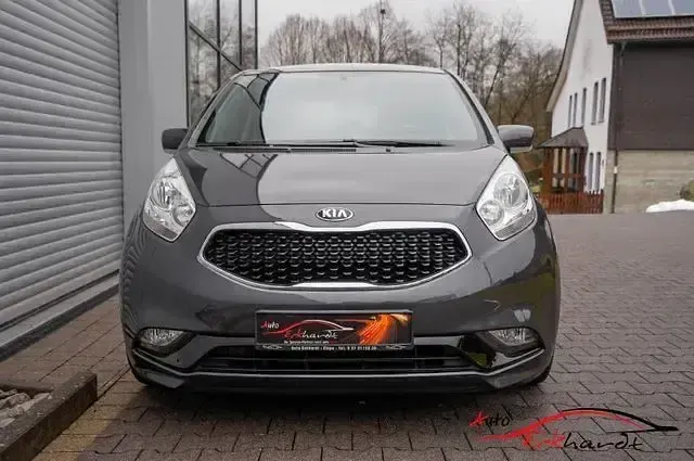 Gebraucht Kia Venga DREAM-TEAM Edition 125 PS (91 kW) 2017 Grau Kleinwagen