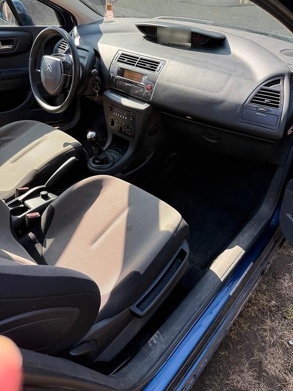 Gebraucht Citroën C4 85 PS (62 kW) 2006 Blau Kleinwagen