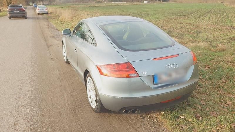 Silber Gebraucht 2007 Audi TT Coupé | 8.800 € (Superpreis) - Bild 1/4